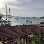House Hela - & Tavern Bain, Free Transport, Pool, Island Of Zut - Kornati Tatil Evi Pristanisce