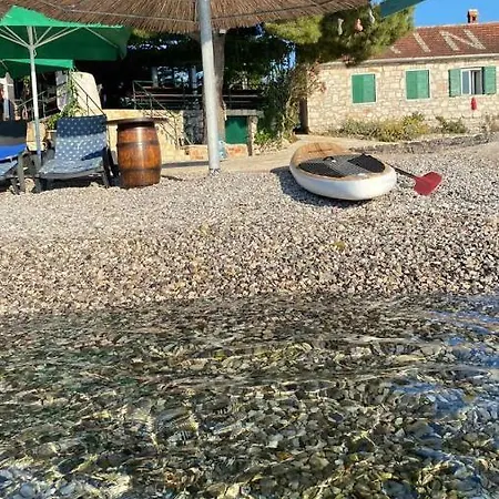 House Hela - & Tavern Bain, Free Transport, Pool, Island Of Zut - Kornati *