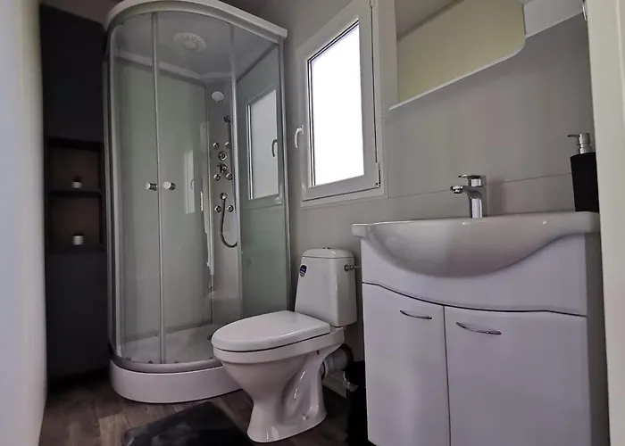 펜션 House Hela - & Tavern Bain, Free Transport, Pool, Island Of Zut - Kornati