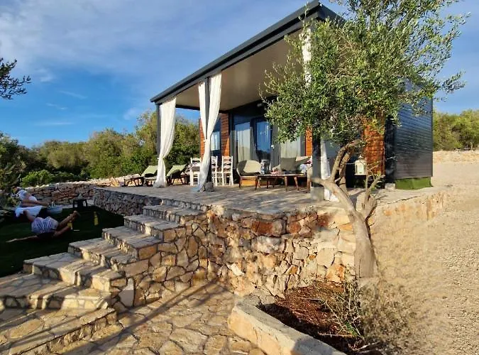 House Hela - & Tavern Bain, Free Transport, Pool, Island Of Zut - Kornati * Pristanisce