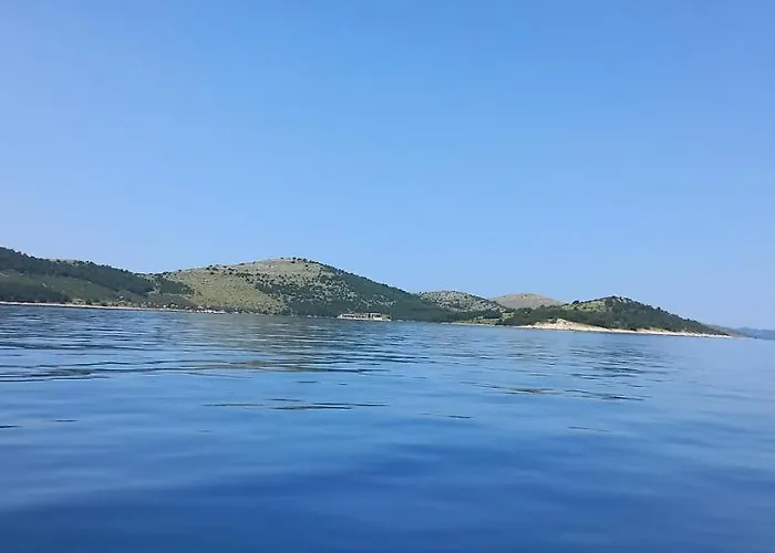 House Hela - & Tavern Bain, Free Transport, Pool, Island Of Zut - Kornati * Pristanisce