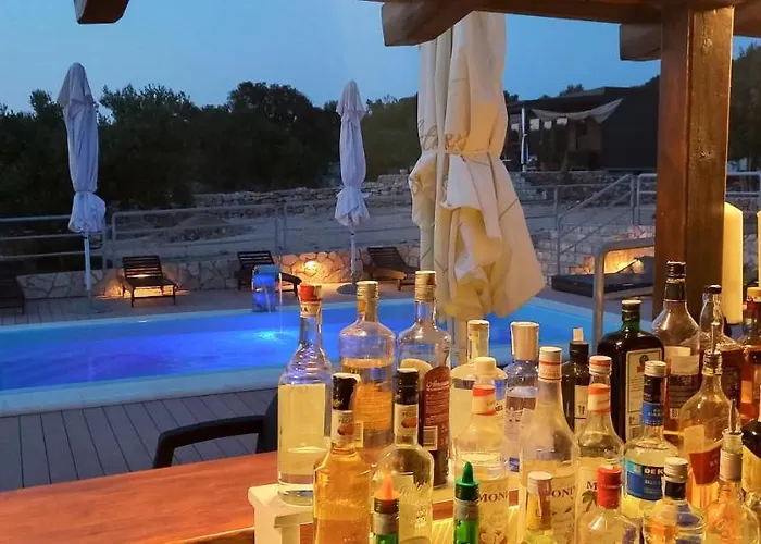 House Hela - & Tavern Bain, Free Transport, Pool, Island Of Zut - Kornati * Pristanisce