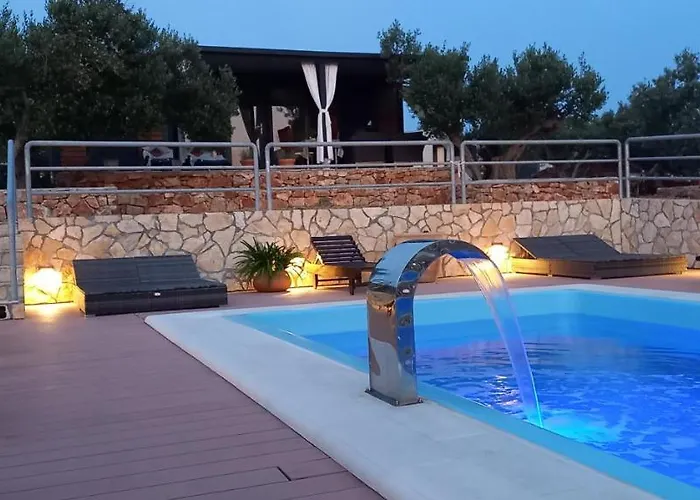 House Hela - & Tavern Bain, Free Transport, Pool, Island Of Zut - Kornati * Pristanisce