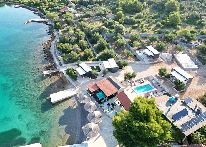 House Hela - & Tavern Bain, Free Transport, Pool, Island Of Zut - Kornati * Pristanisce